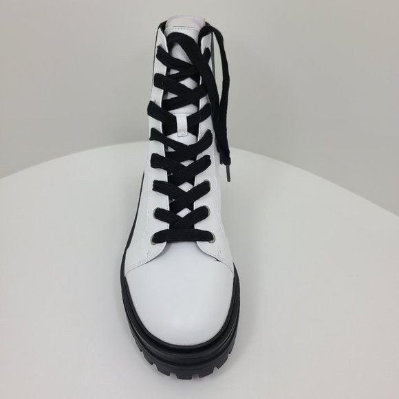 New Kenneth Cole Rhode WaterProof Leather Lace-Up Boots - Picture 4 of 10